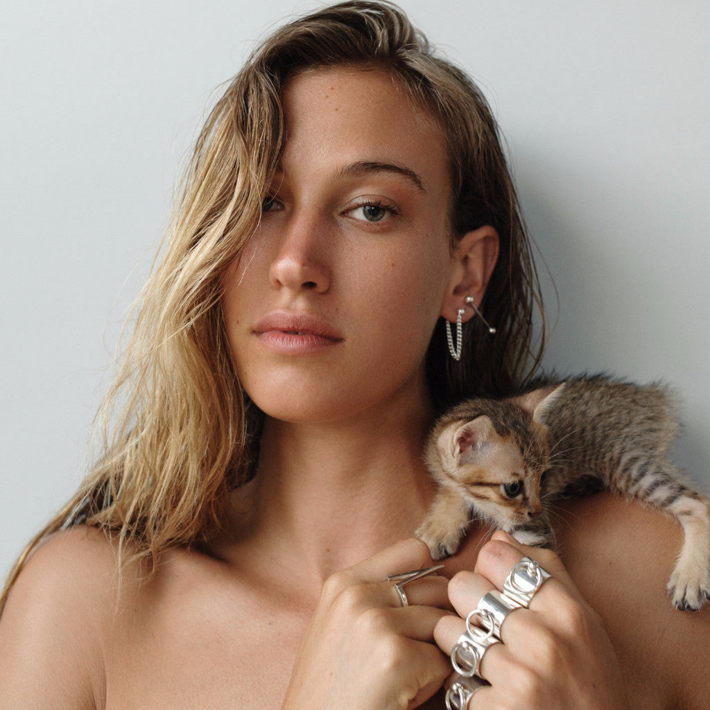 VIKA jewels ring silber recycling recycled sterling silver schmuck handgemacht bali Kombination knocker fashion statement jewel jewelry jewellery