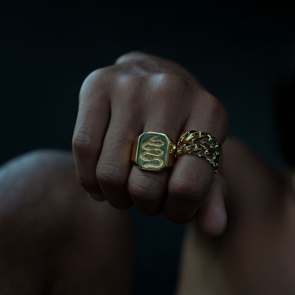 IDE CHAIN DOUBLE RING gold plated this ring consists of 2 link chains of 0.7CM Width 1.4CM Connection plate 1CM x 1.4CM UNISEX 925 recycled sterling silver handmade in Bali 18 carat gold plated