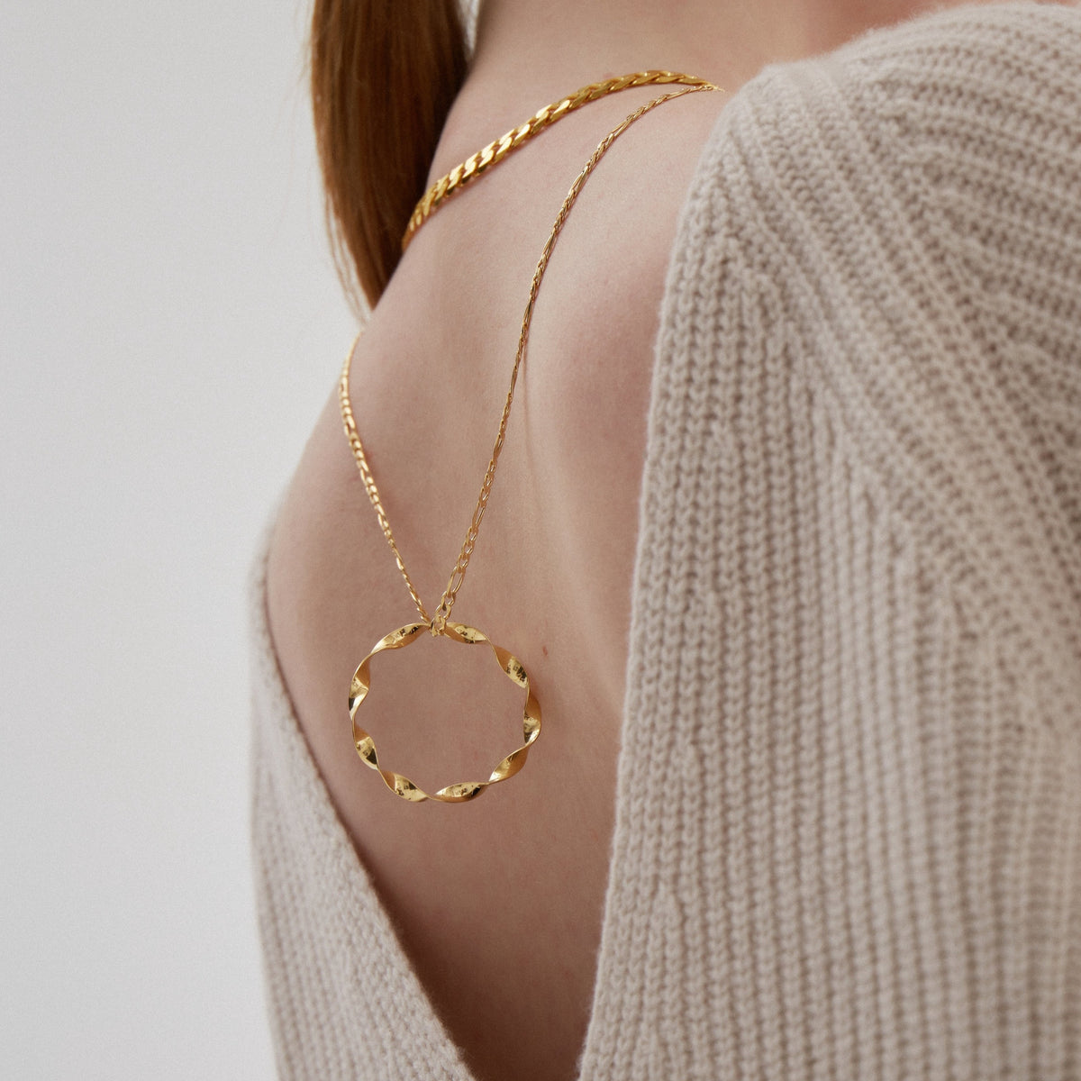 VIKA jewels self love collection wave welle pendant necklace kette Anhänger recycled sterling silver 24 carat gold plated vergoldet handmade bali sustainable ethical nachhaltig schmuck